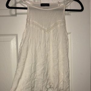 SOLD NWOT flowy halter top